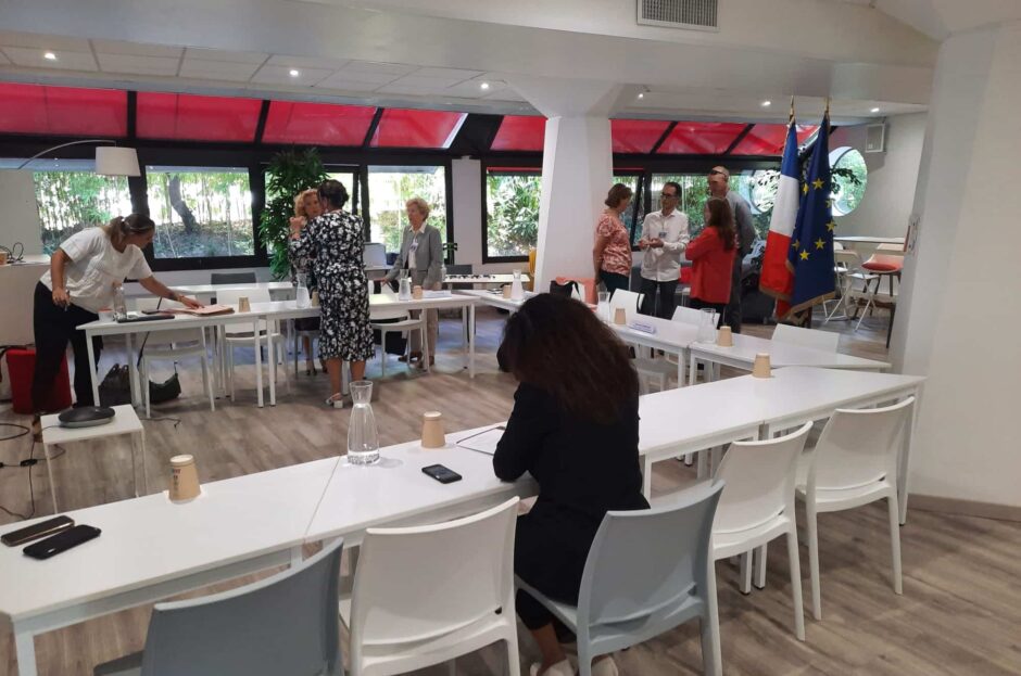 Interpretation service for education 02 An interpretation service for special education on the French Riviera